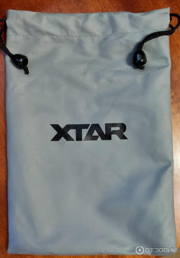 Зарядное устройство XTAR VC4 фото