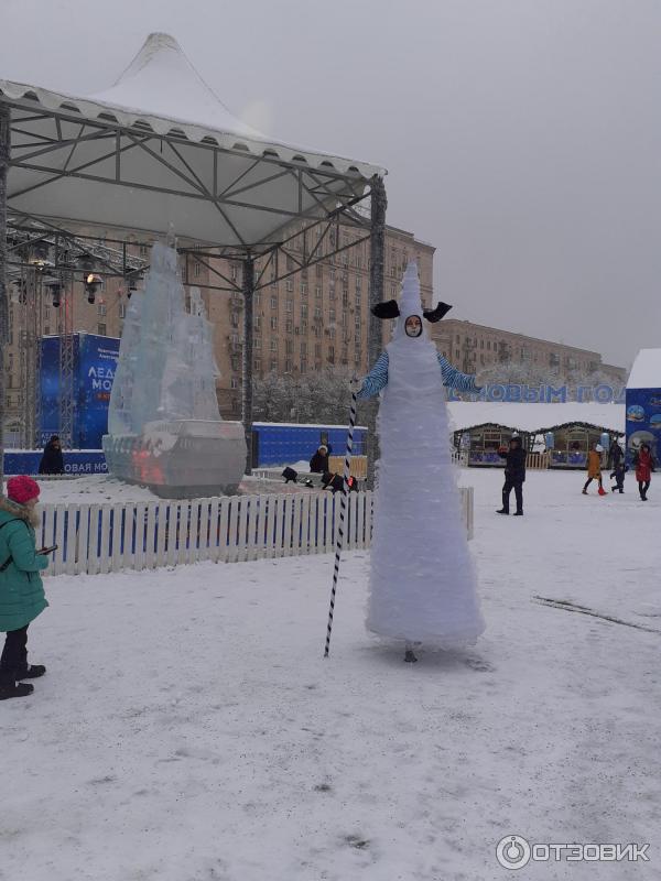 Выставка ледовых скульптур Ледовая Москва на Поклонной горе (Россия, Москва) фото