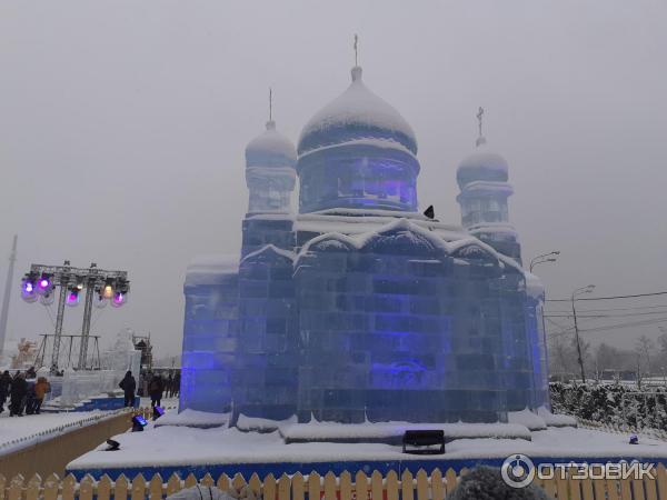 Выставка ледовых скульптур Ледовая Москва на Поклонной горе (Россия, Москва) фото