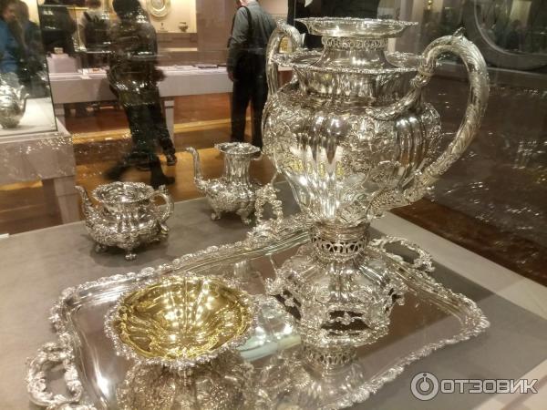 Выставка Фаберже и придворные ювелиры в Историческом музее (Россия, Москва) фото