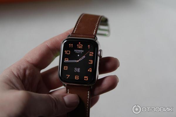 Часы Apple Watch Series 5 фото