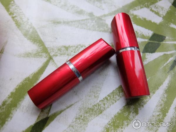 Губная помада Maybelline Hydra Extreme фото