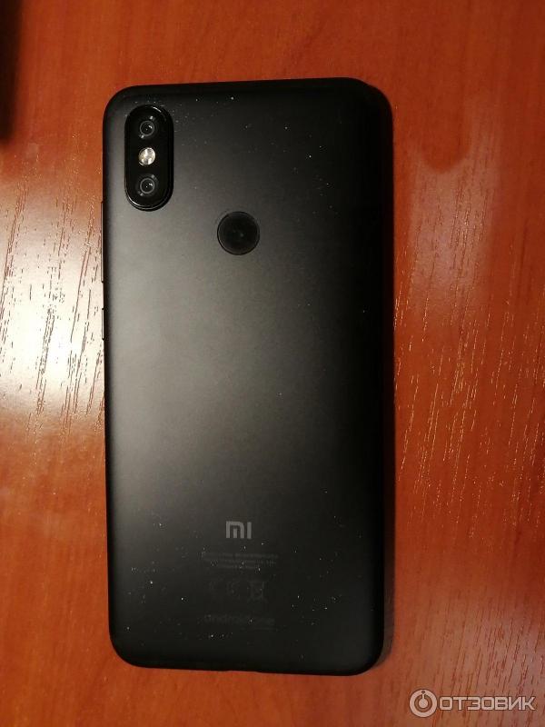 Смартфон Xiaomi Mi A2 4/64GB фото