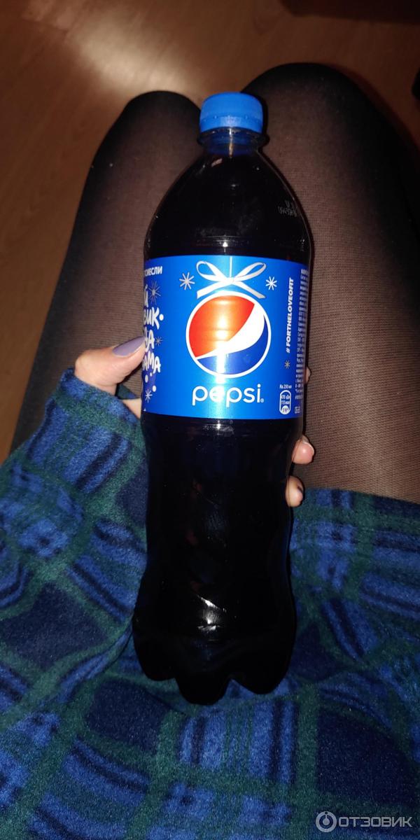 Газированный напиток Pepsi cola фото