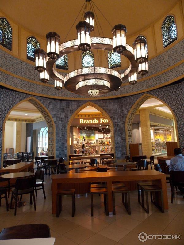 Торговый центр Ibn Battuta Mall (ОАЭ, Дубаи) фото