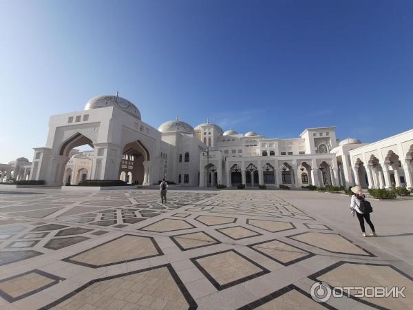 Дворец Qasr Al Watan (ОАЭ, Абу-Даби) фото