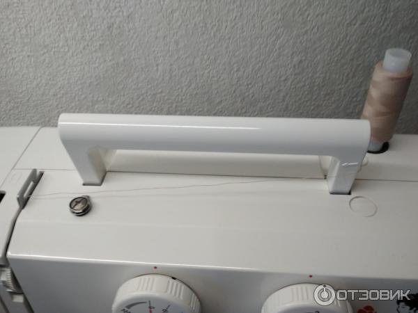 Швейная машина Janome Ami 15