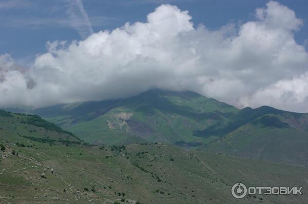 Развалины аула Кюнлюм (Россия, Верхняя Балкария) фото