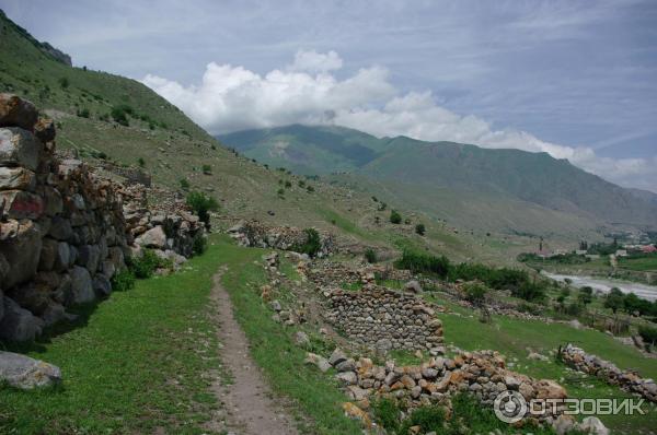 Развалины аула Кюнлюм (Россия, Верхняя Балкария) фото