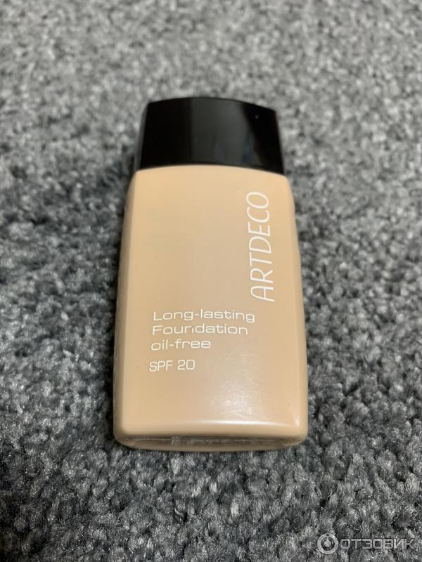 Тональный крем ArtDeco Long-lasting Foundation oil-free SPF 20 фото