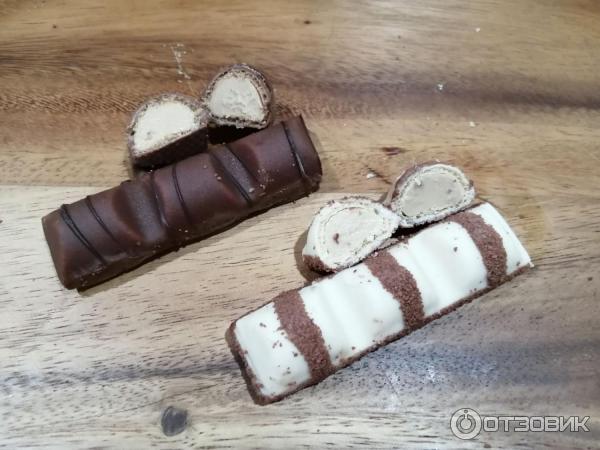 Батончик Kinder Bueno фото