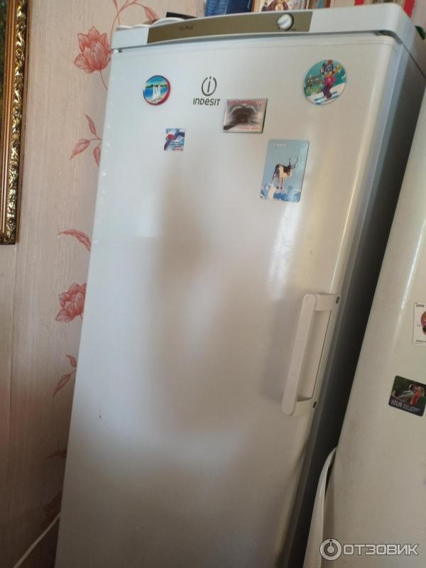 Морозильник Indesit SFR 167 фото