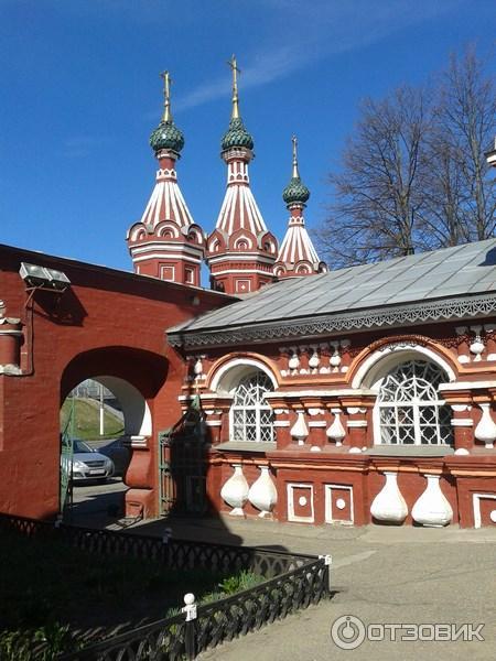 Железнодорожный вокзал Ростов-Ярославский фото