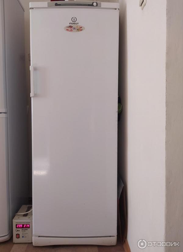 Морозильник Indesit SFR 167 фото