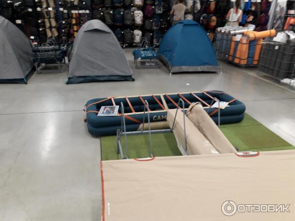 Сеть спортивных гипермаркетов DECATHLON (Россия) фото