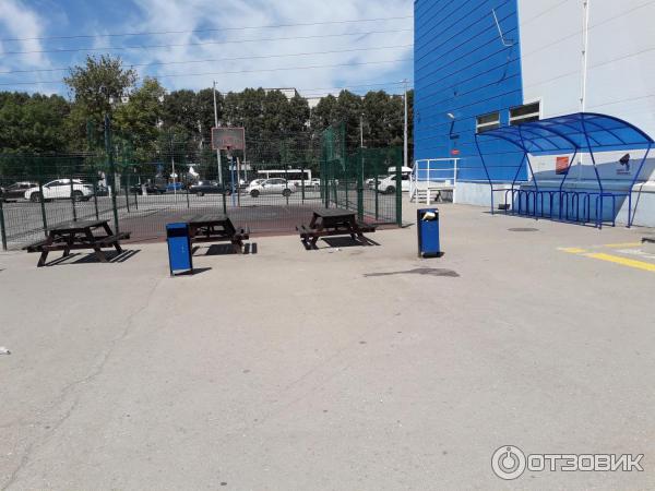 Сеть спортивных гипермаркетов DECATHLON (Россия) фото