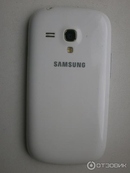 Телефон Samsung Galaxy S3 mini фото