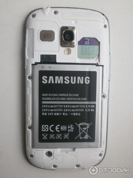 Телефон Samsung Galaxy S3 mini фото