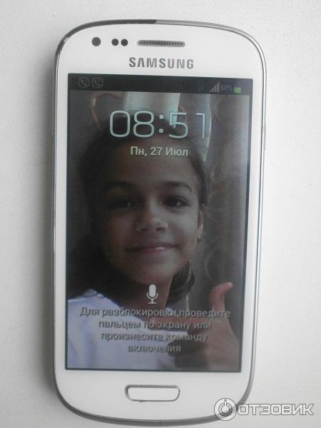 Телефон Samsung Galaxy S3 mini фото