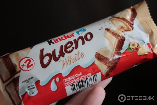 Шоколадно-вафельный батончик Kinder Bueno фото