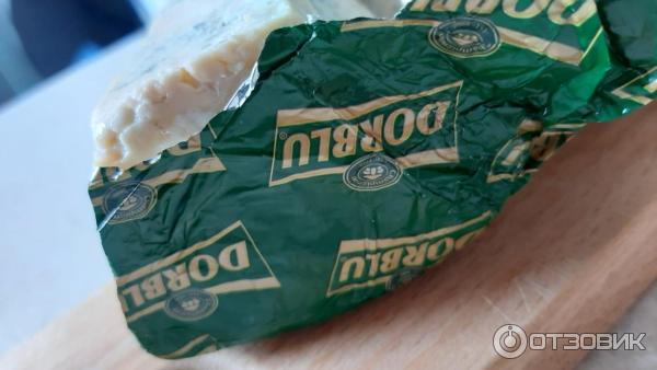 Сыр Дор Блю Classic с голубой плесенью фото