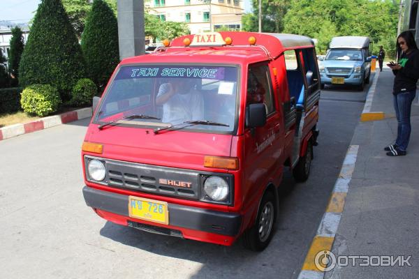 Красное такси Taxi service внешний вид