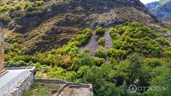 Монастырь Атени Сиони (Грузия, Гори) фото