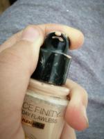 Тональный крем Max Factor Facefinity 3 in 1 фото