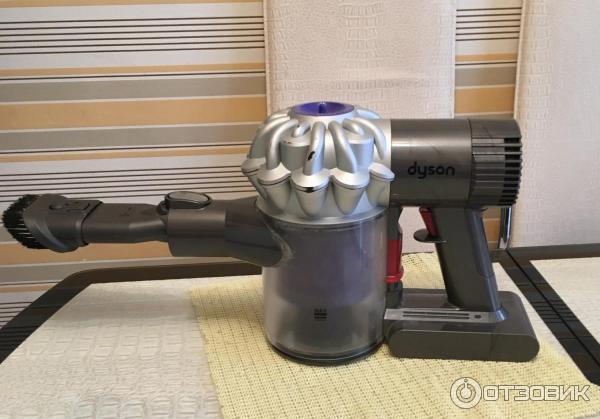 Пылесос беспроводной Dyson V7 Cord Free фото