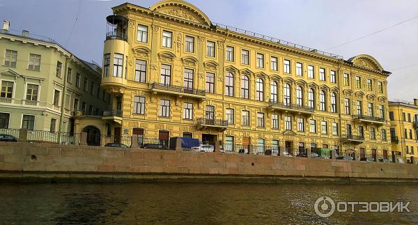 Водная экскурсия по рекам и каналам Санкт-Петербурга (Россия) фото