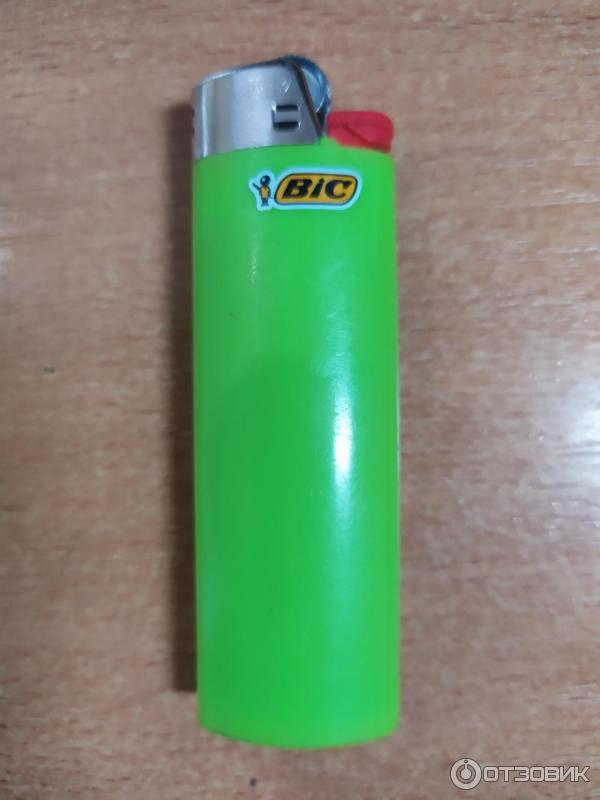 Зажигалка BIC фото