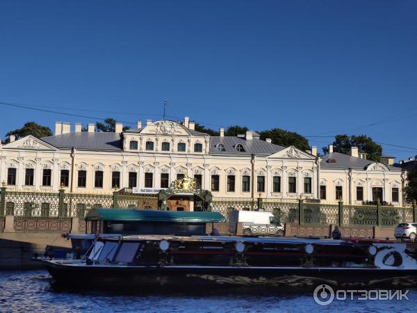 Водная экскурсия по рекам и каналам Санкт-Петербурга (Россия) фото