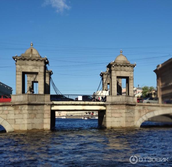 Водная экскурсия по рекам и каналам Санкт-Петербурга (Россия) фото