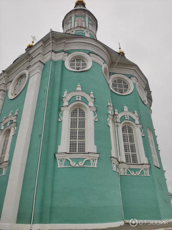 Успенский собор (вид сзади)