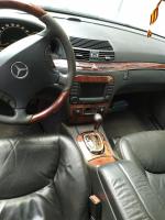 Автомобиль Mercedes-Benz S-Class W220 седан фото
