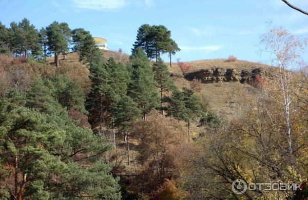 Терренкур 1 в Кисловодске, вид на Сосновую горку