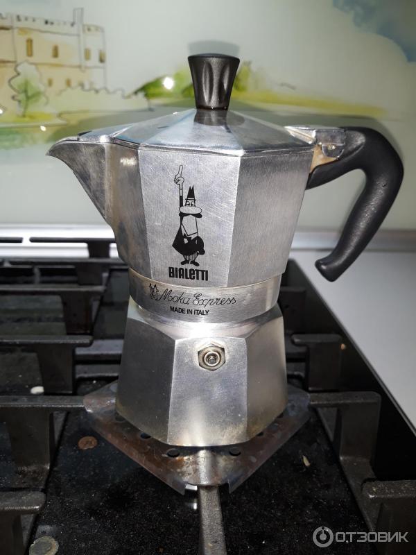 Кофеварка гейзерного типа Bialetti