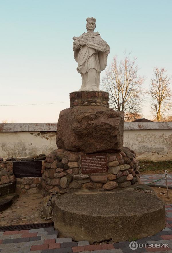 Костел Божьего Тела и усыпальница Радзивиллов (Беларусь, Несвиж) фото