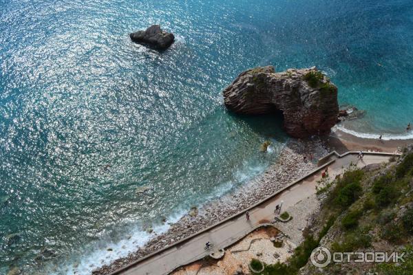 Поселок Рафаиловичи (Черногория, Будванская ривьера) фото