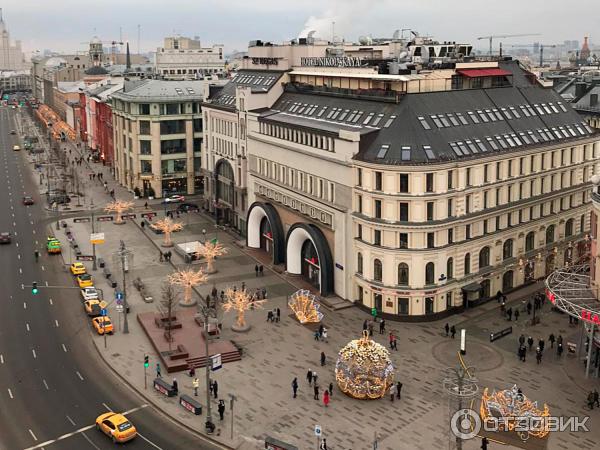 Бесплатная самостоятельная экскурсия по праздничной Москве