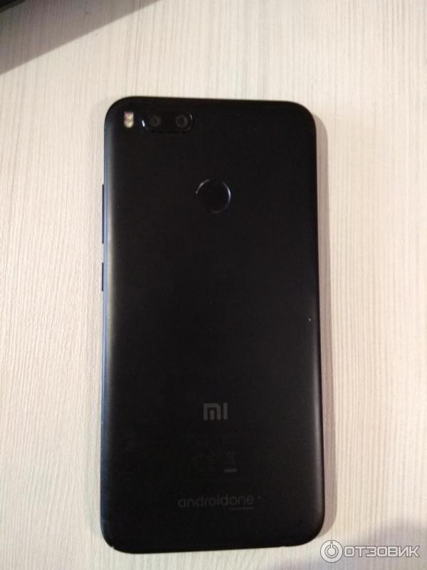 Смартфон Xiaomi MI A1 фото