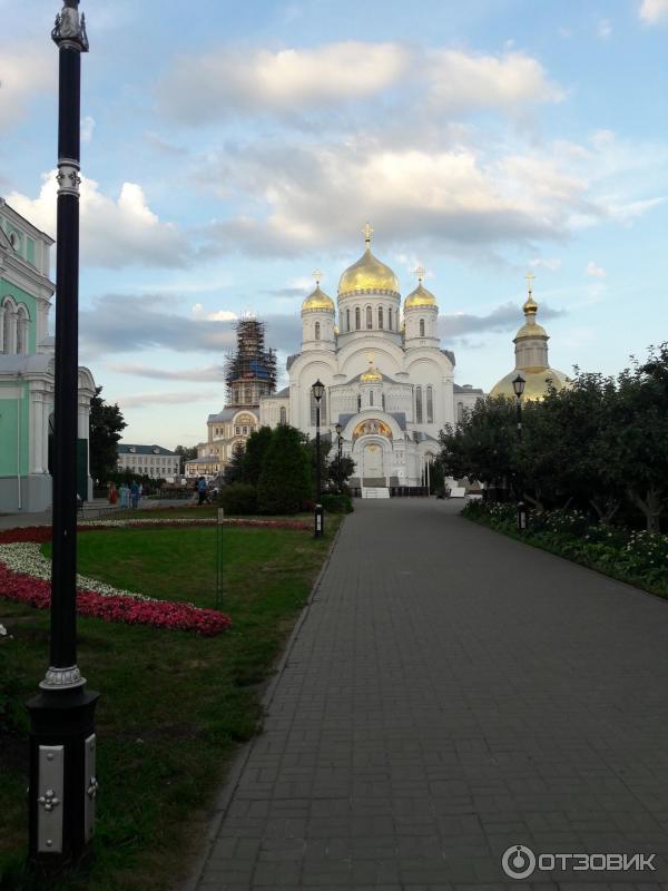 Канавка богородицы в дивеево чудеса