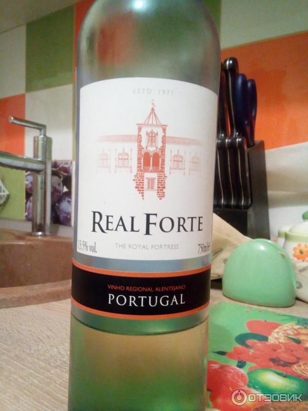 Алентежу белого сухое реал форте. Вино real forte алентежу бел сух 0. Real forte вино красное. Real forte вино. Real forte вино.