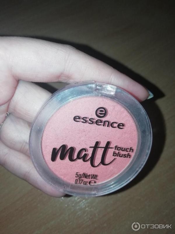 Румяна матовые Essence Matt touch blush фото