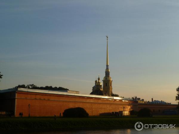 Пешая прогулка вокруг Петропавловской крепости (Россия, Санкт-Петербург) фото