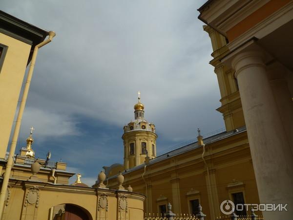 Пешая прогулка вокруг Петропавловской крепости (Россия, Санкт-Петербург) фото