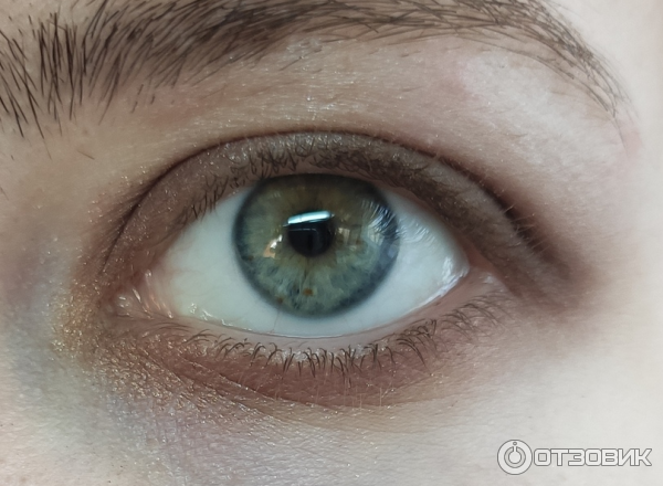 Палетка теней BEIGE SMOKY EYES от Летуаль фото