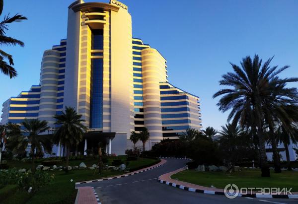 Отель Le Meridien Al Aqah Beach Resort 5* (ОАЭ, Фуджейра) фото