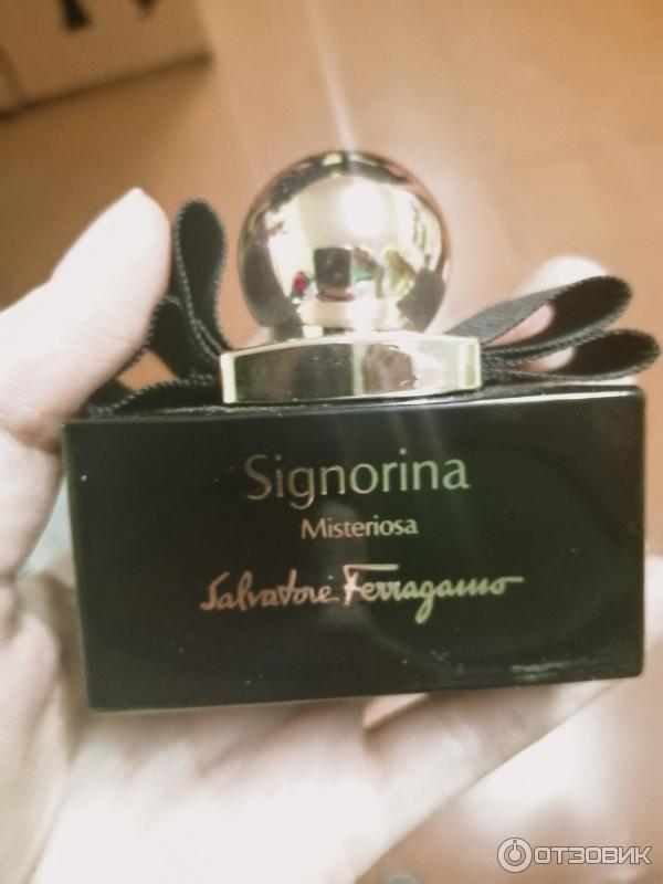 Духи Salvatore Ferragamo Signorina Misteriosa фото