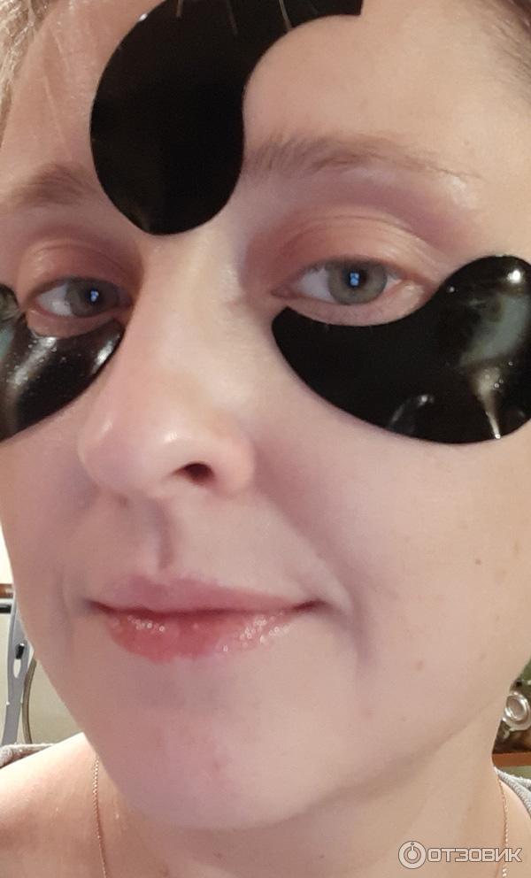 Патчи гидрогелевые для глаз Farm Stay Black Snail Hydrogel Eye Patch